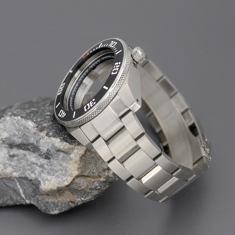 Nuova cassa per orologio King  - Citizen Watch Tsuyosa recensione e prezzo